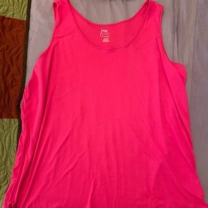 Plus size active tank